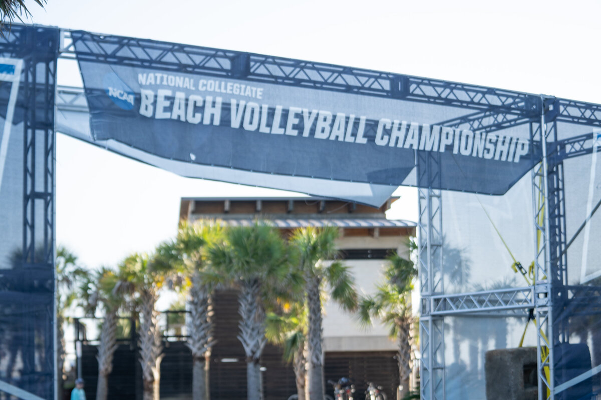 05_NCAA Beach Volleyball_Macy_GMS-08254