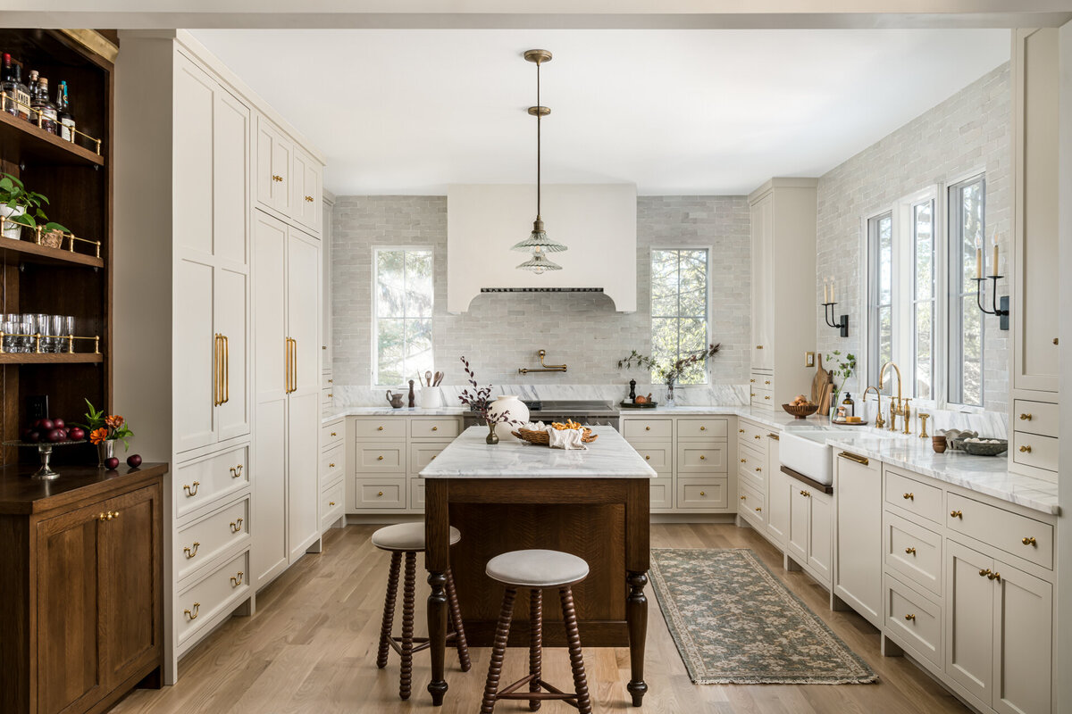 Ashley Gentile Interior Design Build Marietta Atlanta Renovations - Perfectly Curated Low Res_01