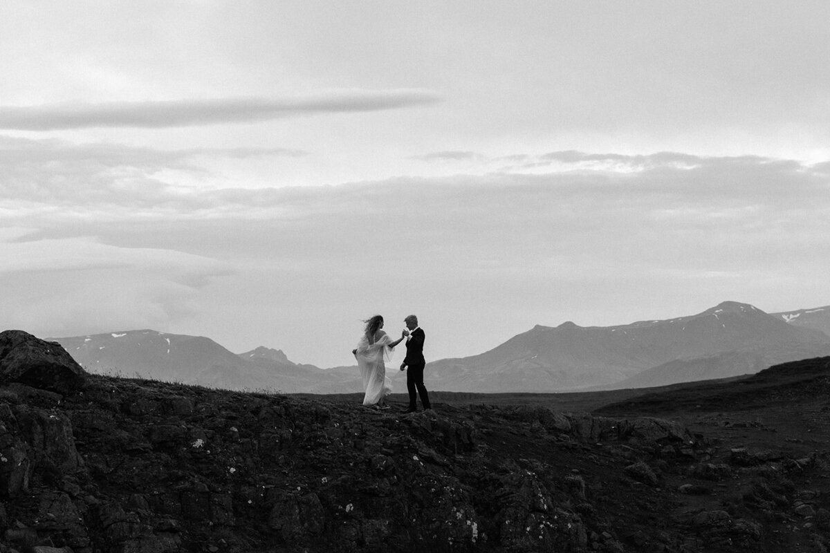 destination_elopement_in_Iceland_316