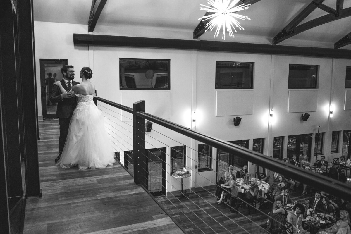 Buffalo, NY Rochester, NY and WNY wedding and engagement photographer. Jessica Stewart Photograpy The Sterling Clarence NY The Timberlodge Clarence NY Weddings