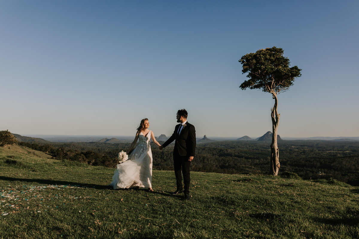 Hannah and Rob, Wedding in Maleny