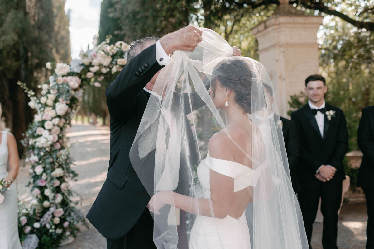 Flora_And_Grace_Tuscany_Editorial_Wedding_Photographer-417