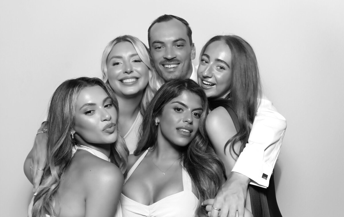 photobooth_london_essex_weddings_20