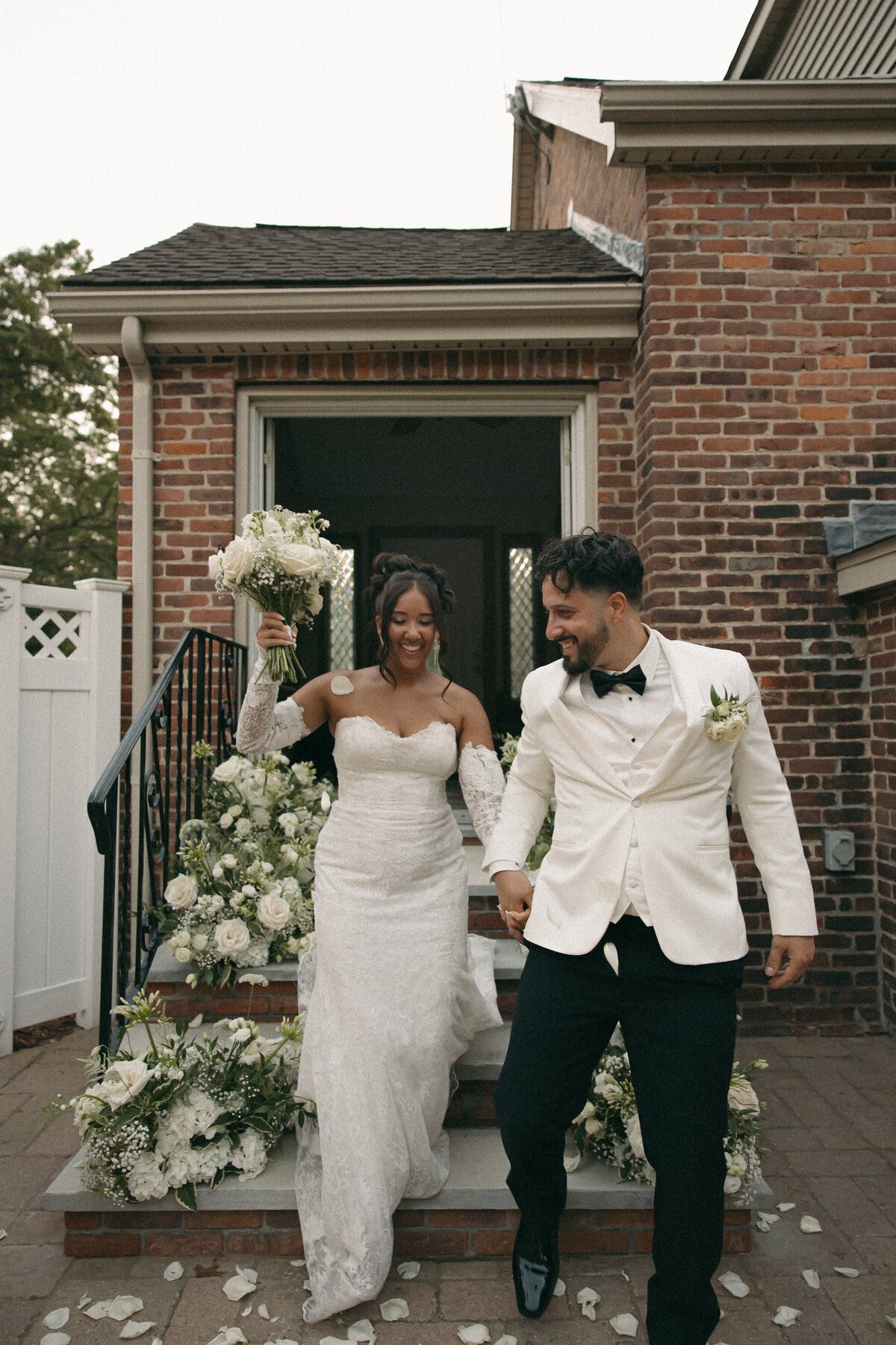 at-home-wedding-in-massachusetts-2