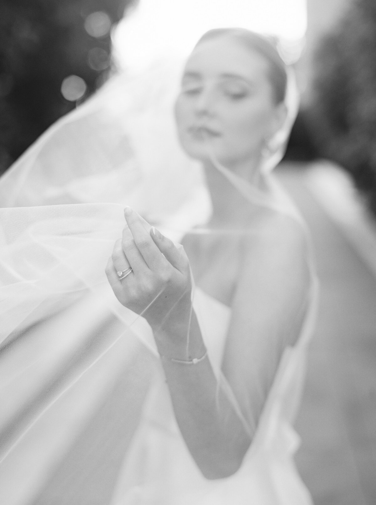 2021_08_07-Ariel-Pearl-Center-Wedding-Halle-Carter-Couples-Portraits-46