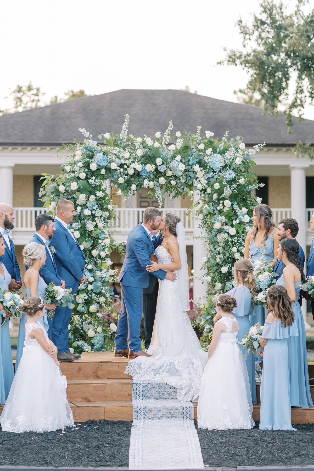 Cora+Cameron.WeddingSneaks-52
