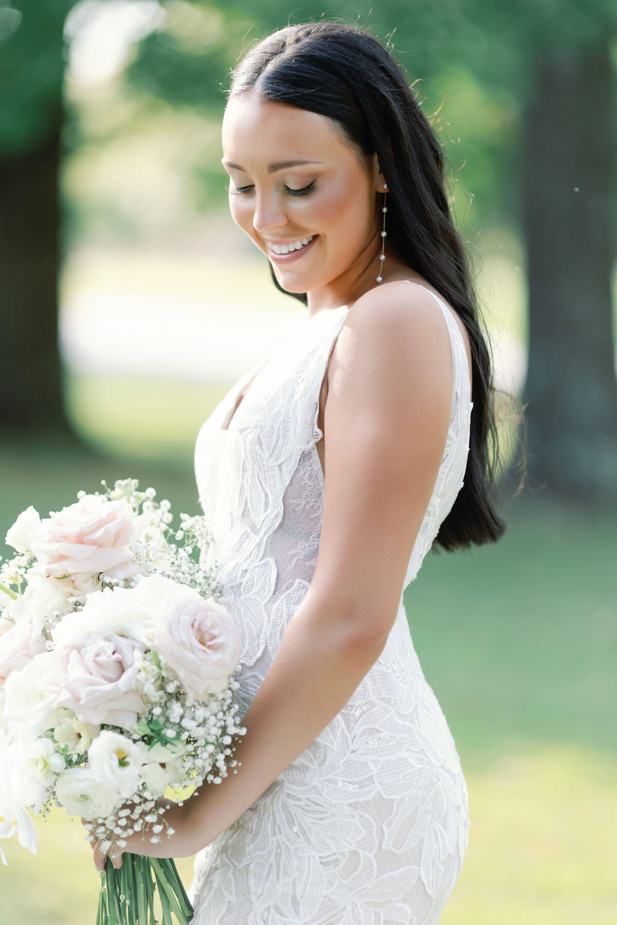 Meraki Design Wedding and Event Floral Studio Florist Wedding Flowers Full Service St. Louis Destination Luxury Floral Design Florists Designers Personal Unique Alex-Narduli-Mandernach-Wedding