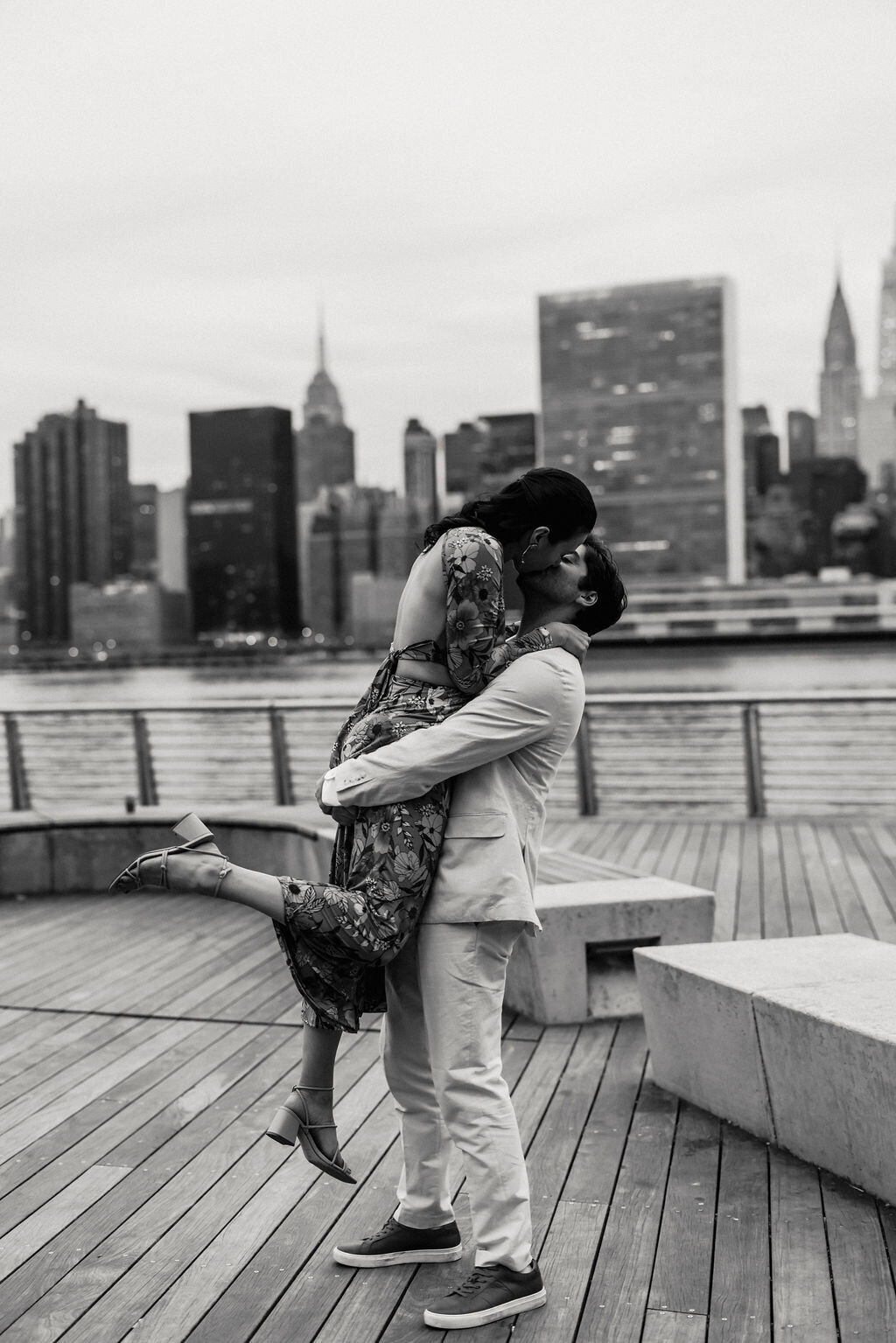 long island city Engagement session 9644-2