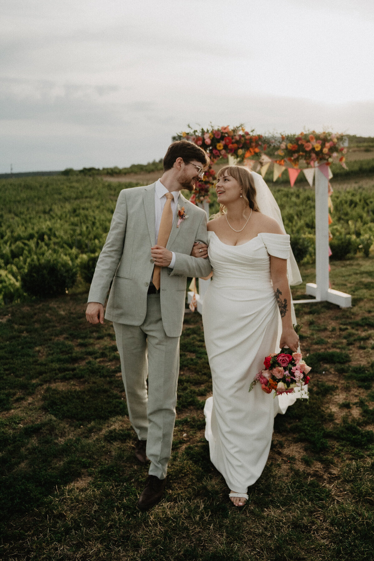 british-hungarian-wedding_byblankakatko-41