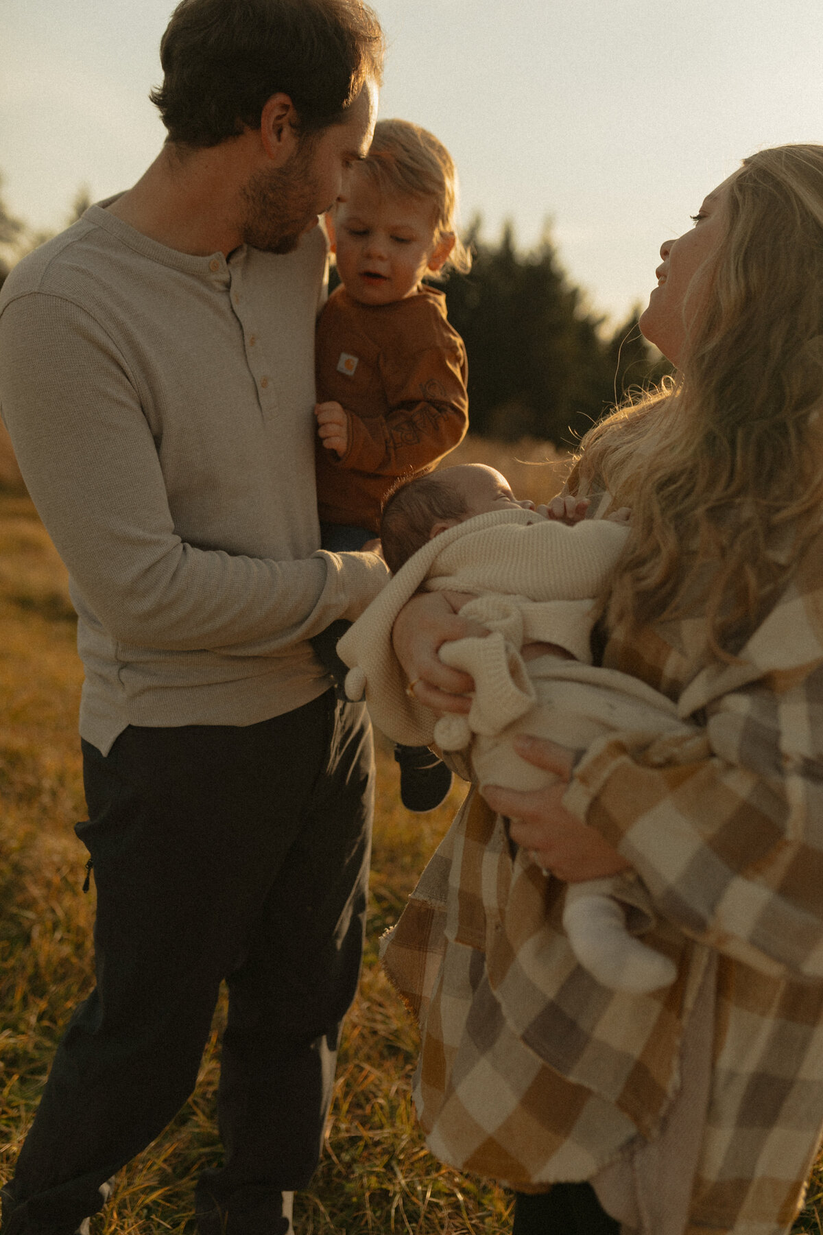 oxeyephoto_hungerfordfam_2024_duluthmn-195