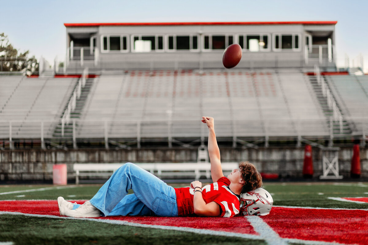 sports senior photographer in ohio, ohio senior portrait photographer