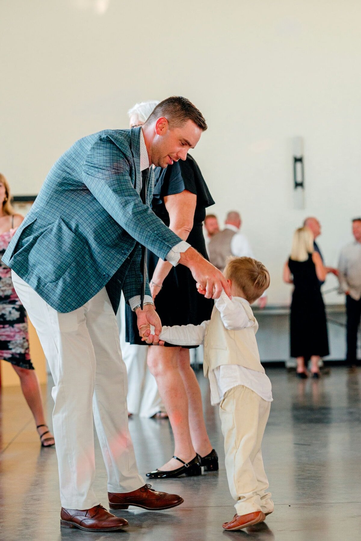 father-son-wedding-dance