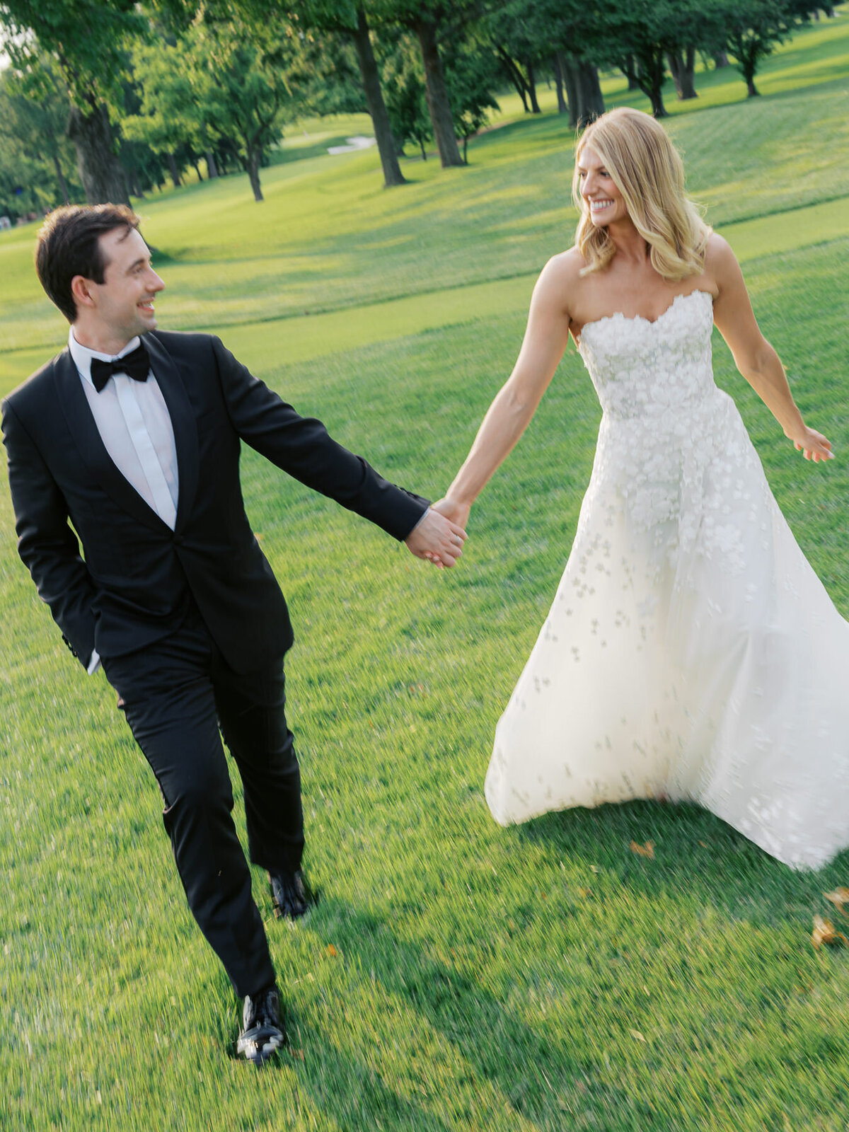 bellerieve-country-club-wedding-122