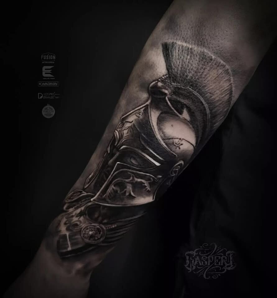 bloody-ink-roberto-tattookuenstler-zuerich-oberland-hinwil (5)