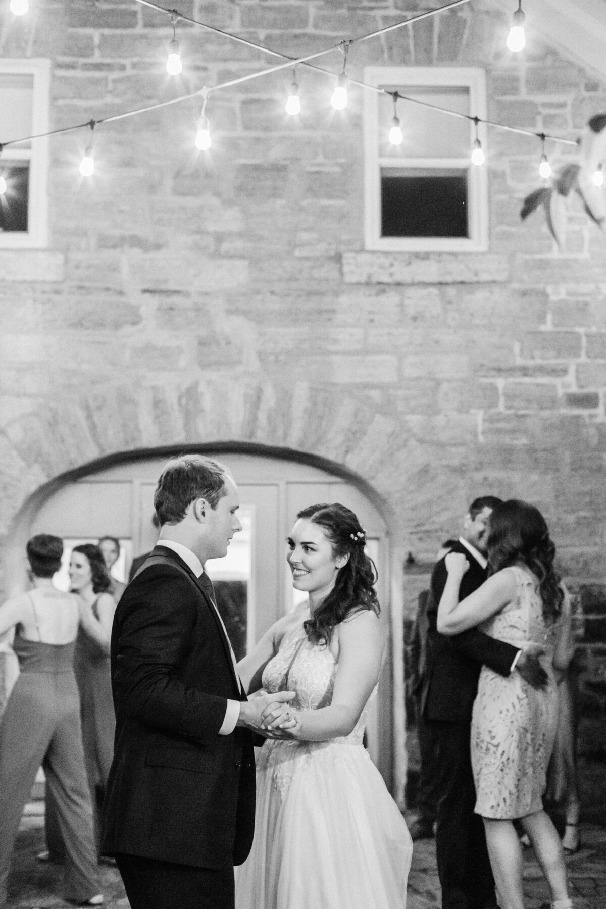 Caitlin & Thomas Wedding Sneak Peaks-134