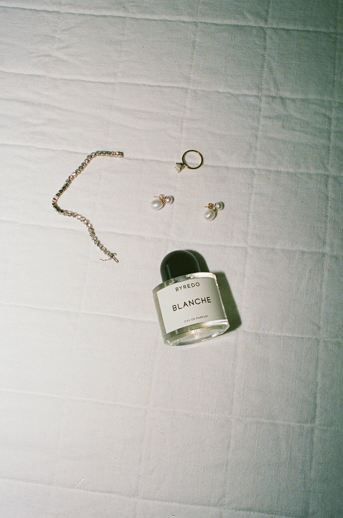 DETAILS-19