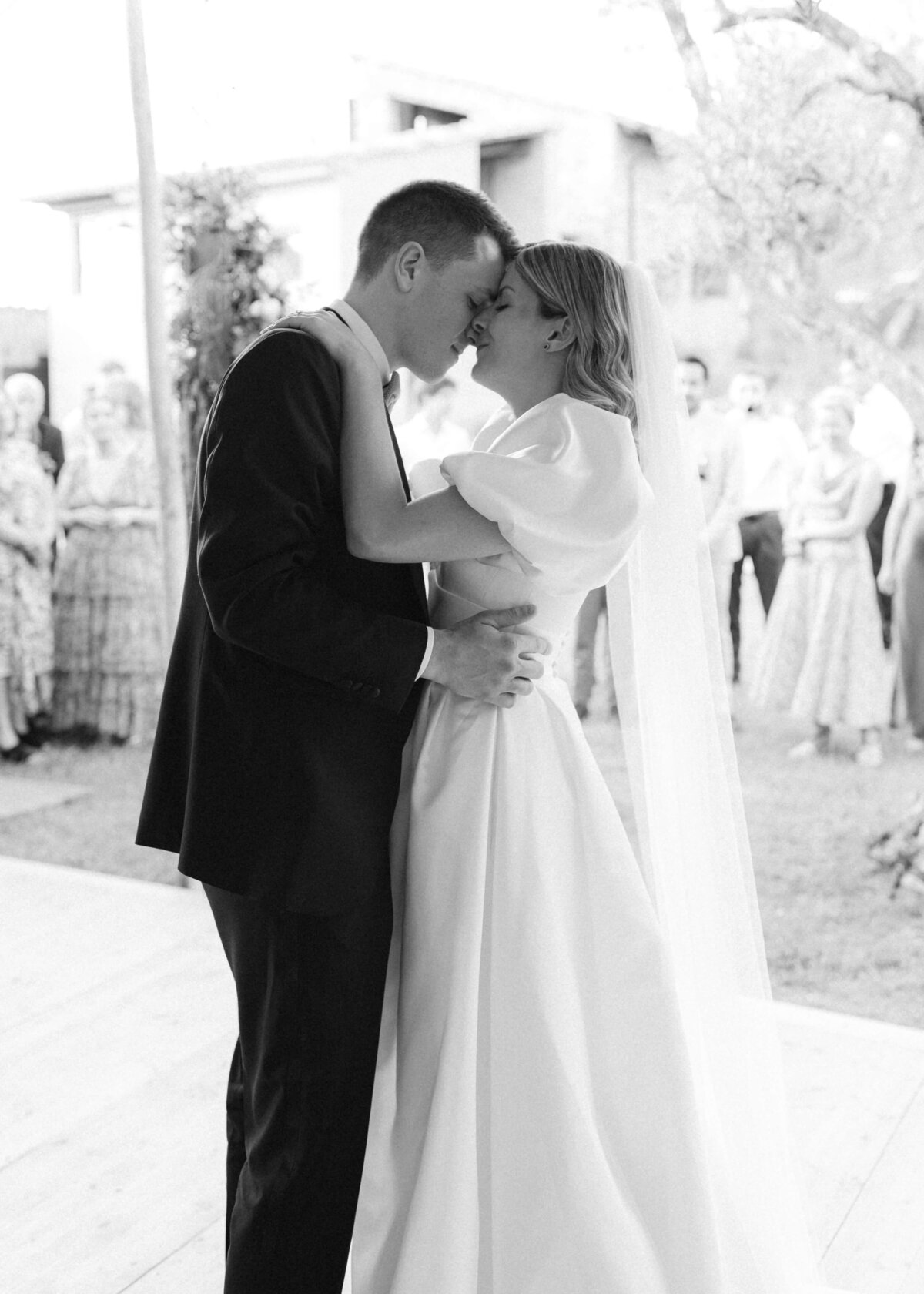 Georgina-James-Wedding-Fuentespalda-Chloe-Lowe-Photography-598