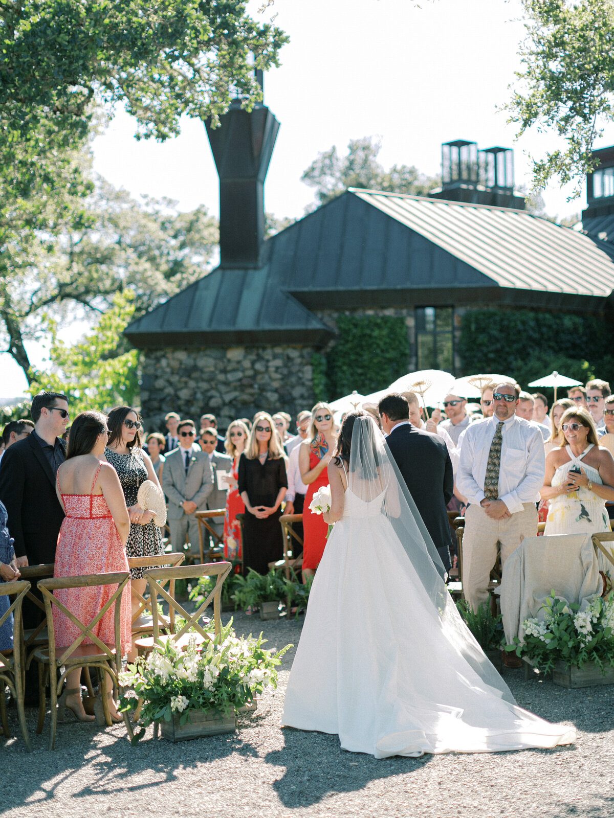napa-sonoma-bay-area-wedding-photographers-the-tenneys-at-private-estate-wedding-24