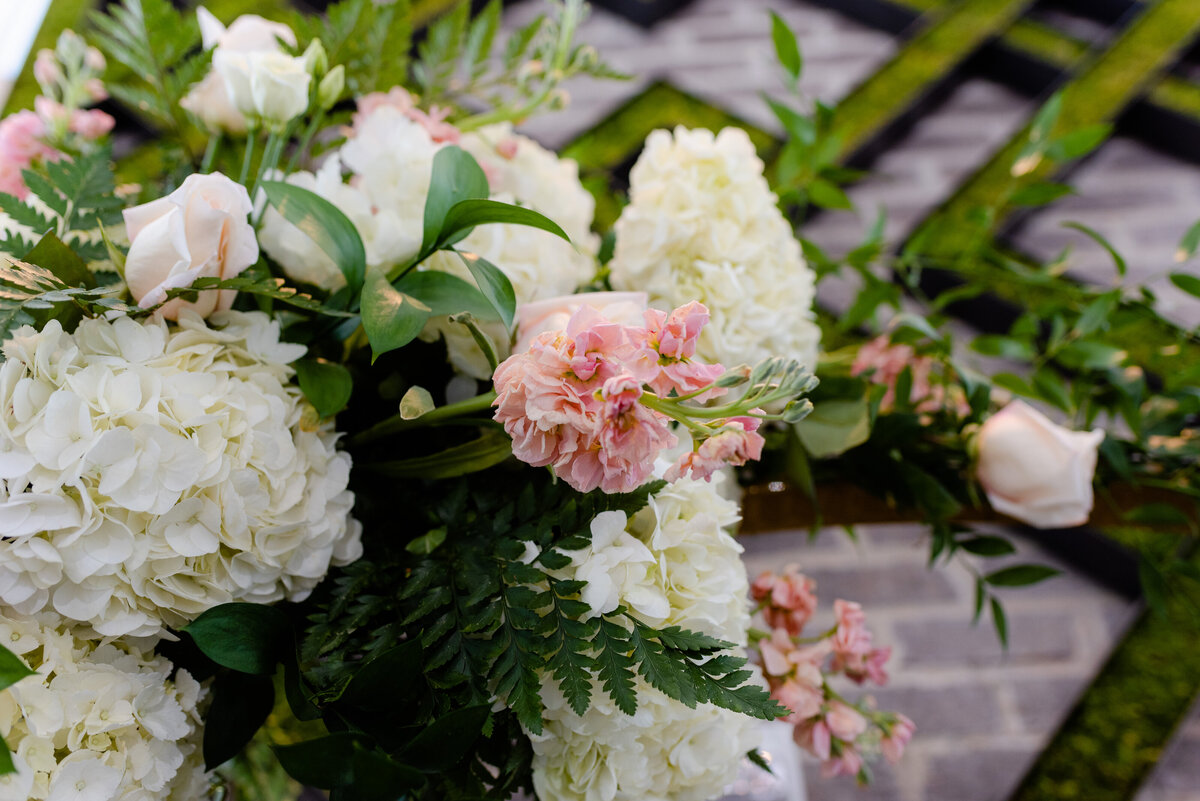 Hotel-at-Avalon-Wedding-flower-installations