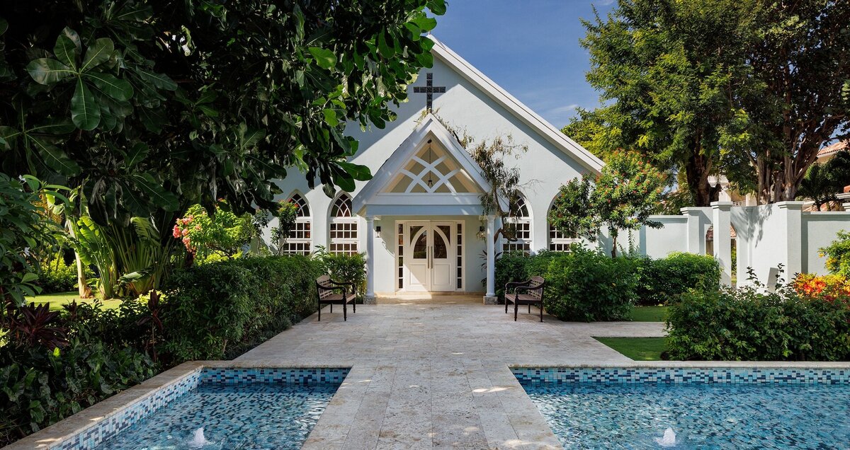 Sandals_SMB_Garden_Chapel_8411f9e451_2b6b6ecff6