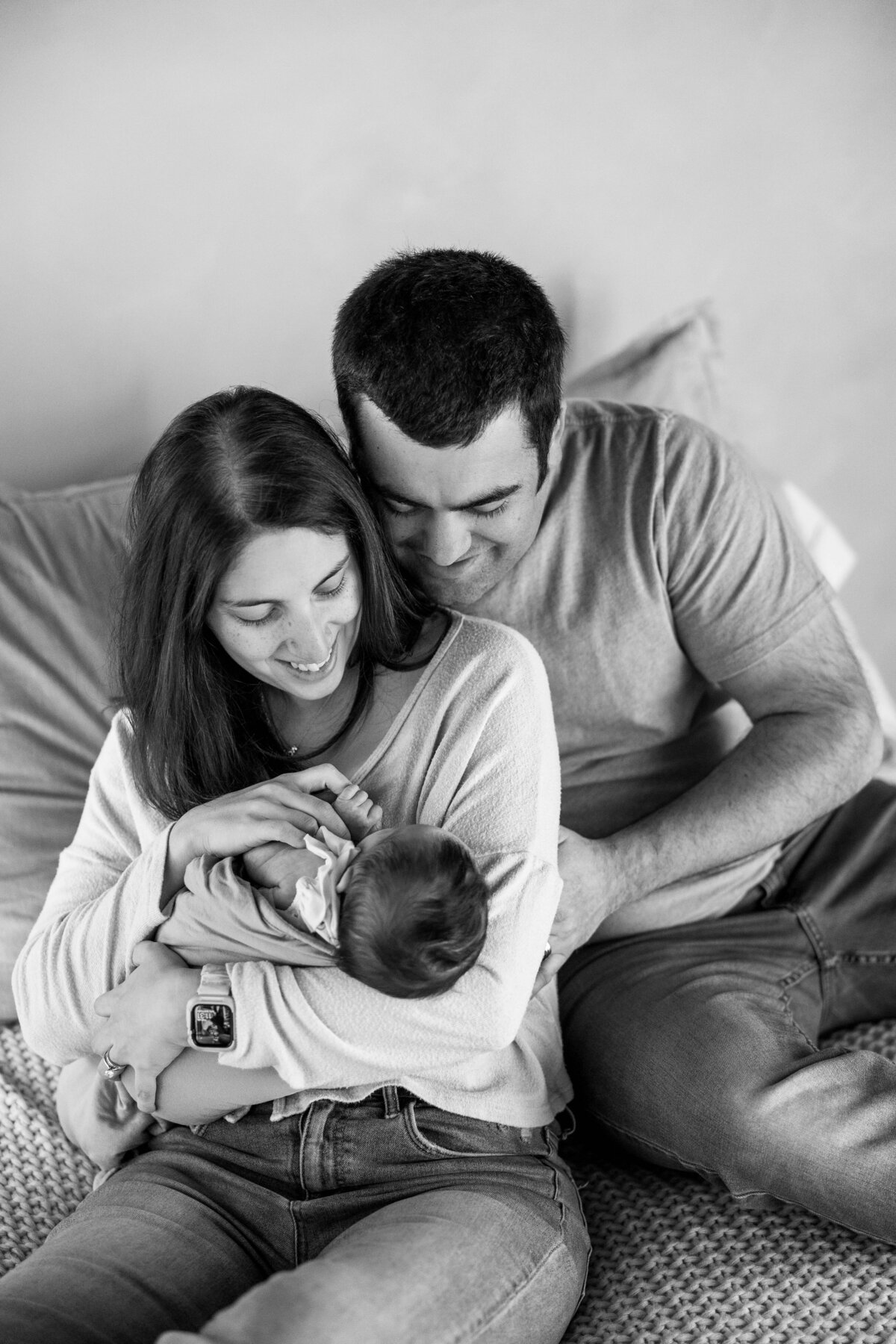 Pierpoint Newborn - Elizabeth George Photography101024