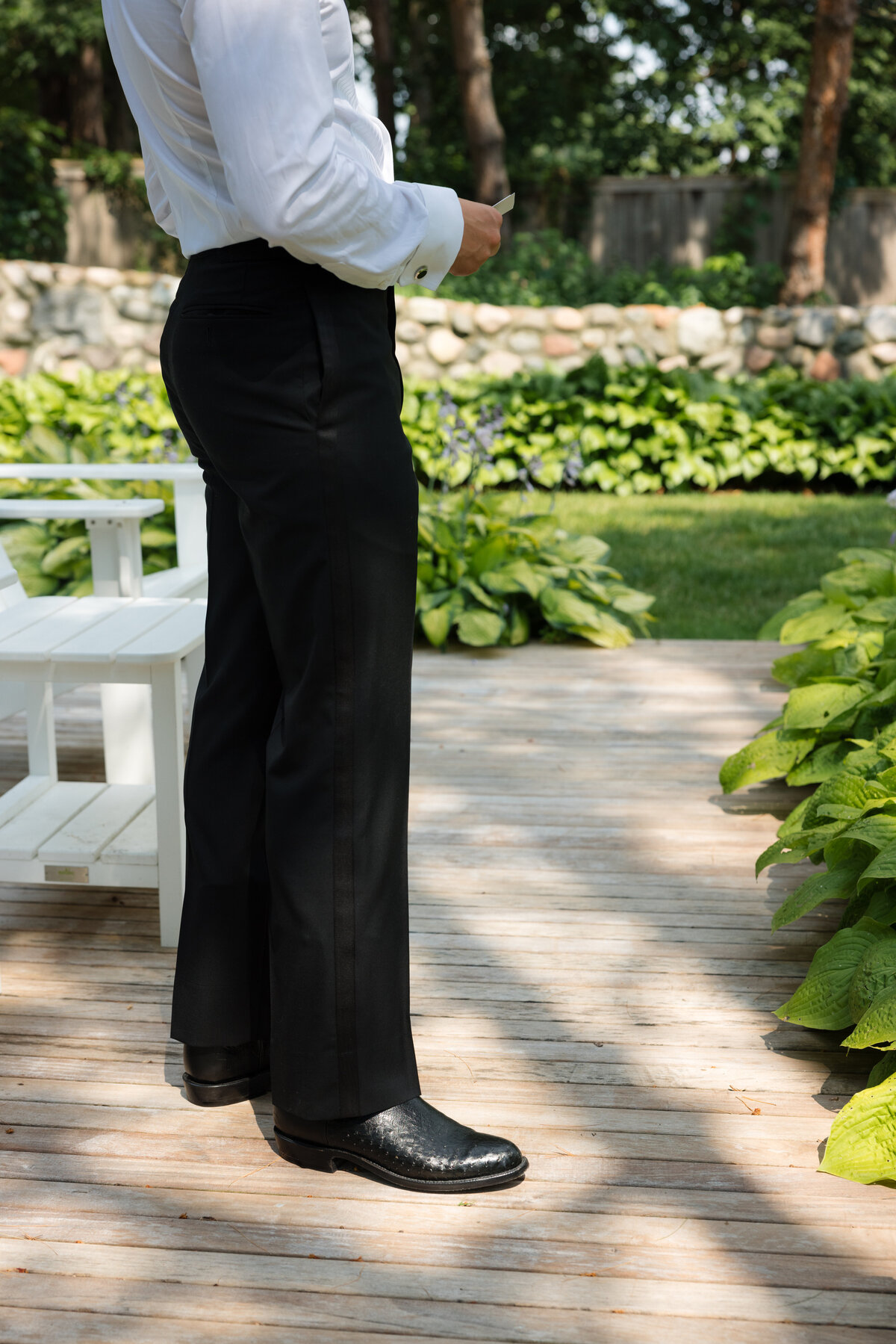 Lake-Minnetonka-wedding-Will-DeGraw-Clever-Disarray-21