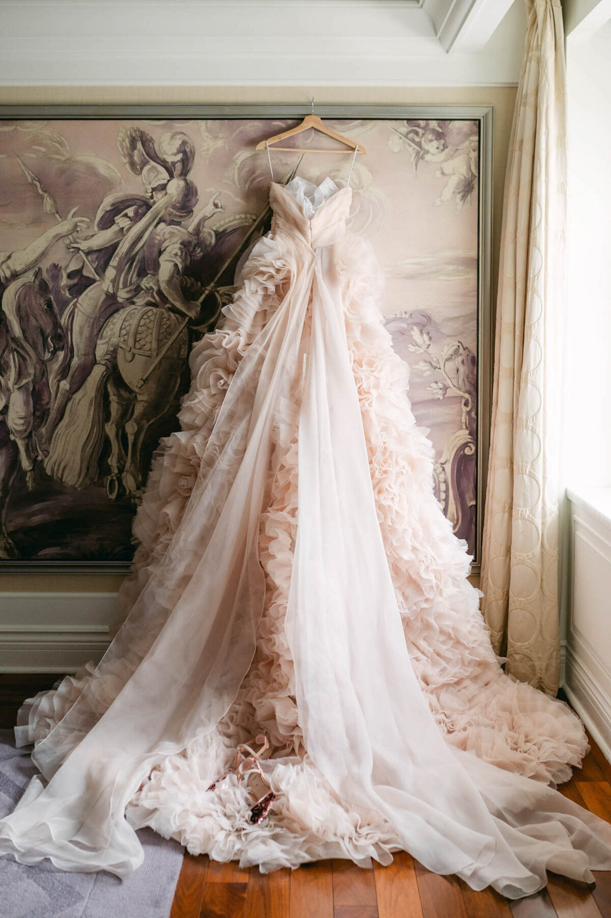 515-Notre-Dame-The-Ritz-Carlton-Montreal-Canada-Victoria-Philippe-Wedding-5