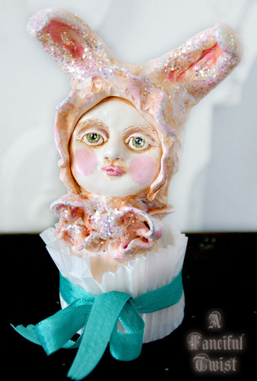 cake-head-bunnykins-macaron-lapin-1