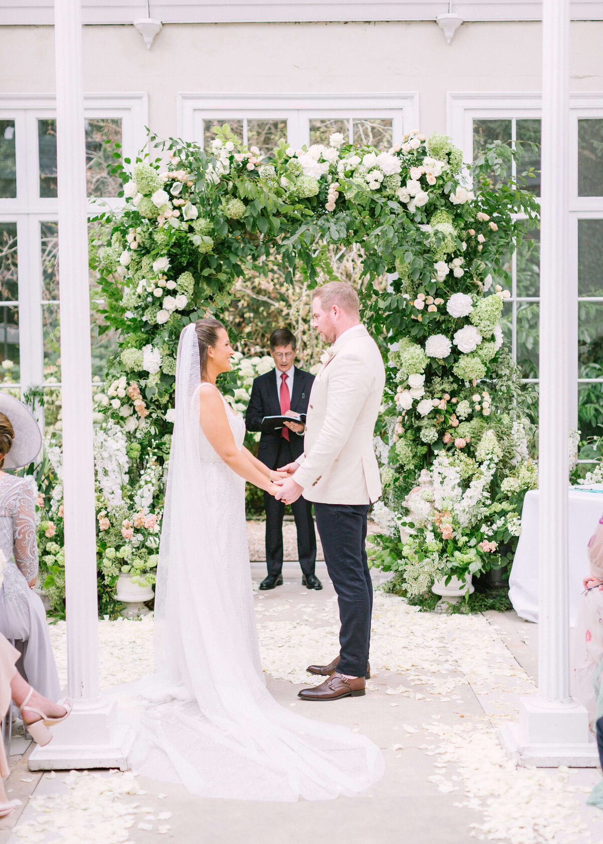 gorgeous wedding ceremony