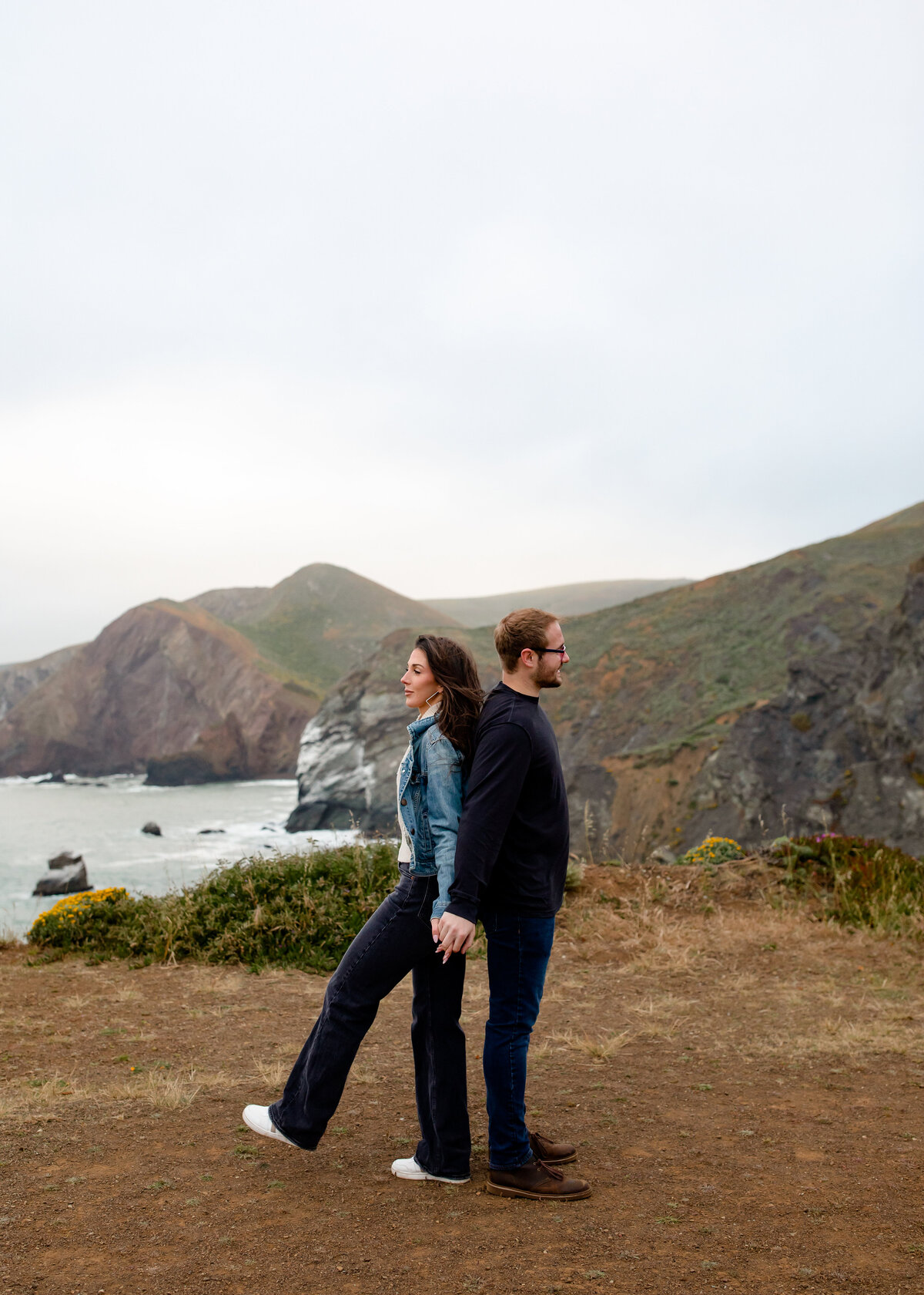 05312023_Makenzie+Gavin_RodeoBeachCA_AnjaJensenPhotography-114
