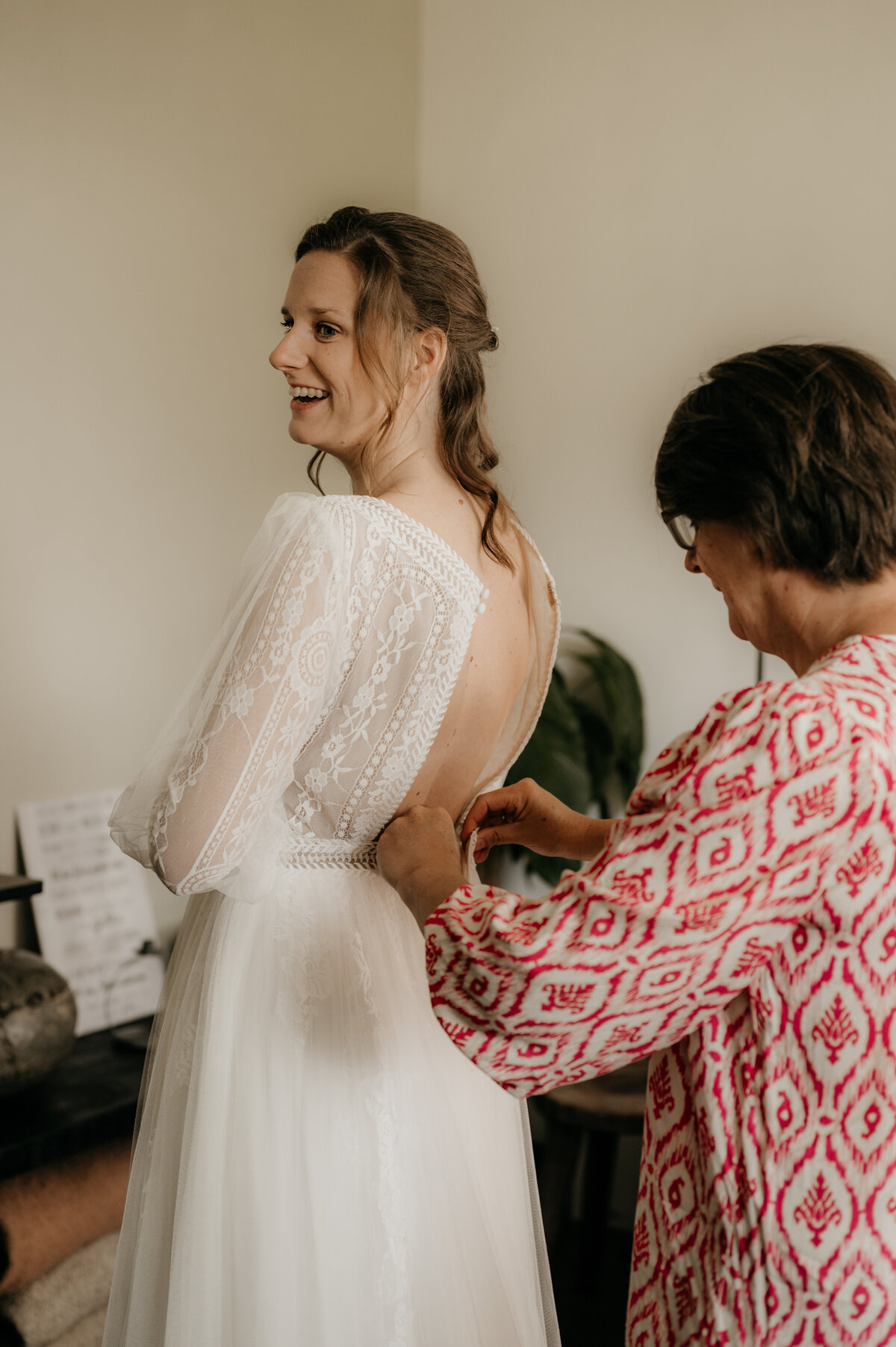 Pure Liefde Fotografie - Herbert-Niels & LoÏs - Getting ready LoÏs-25
