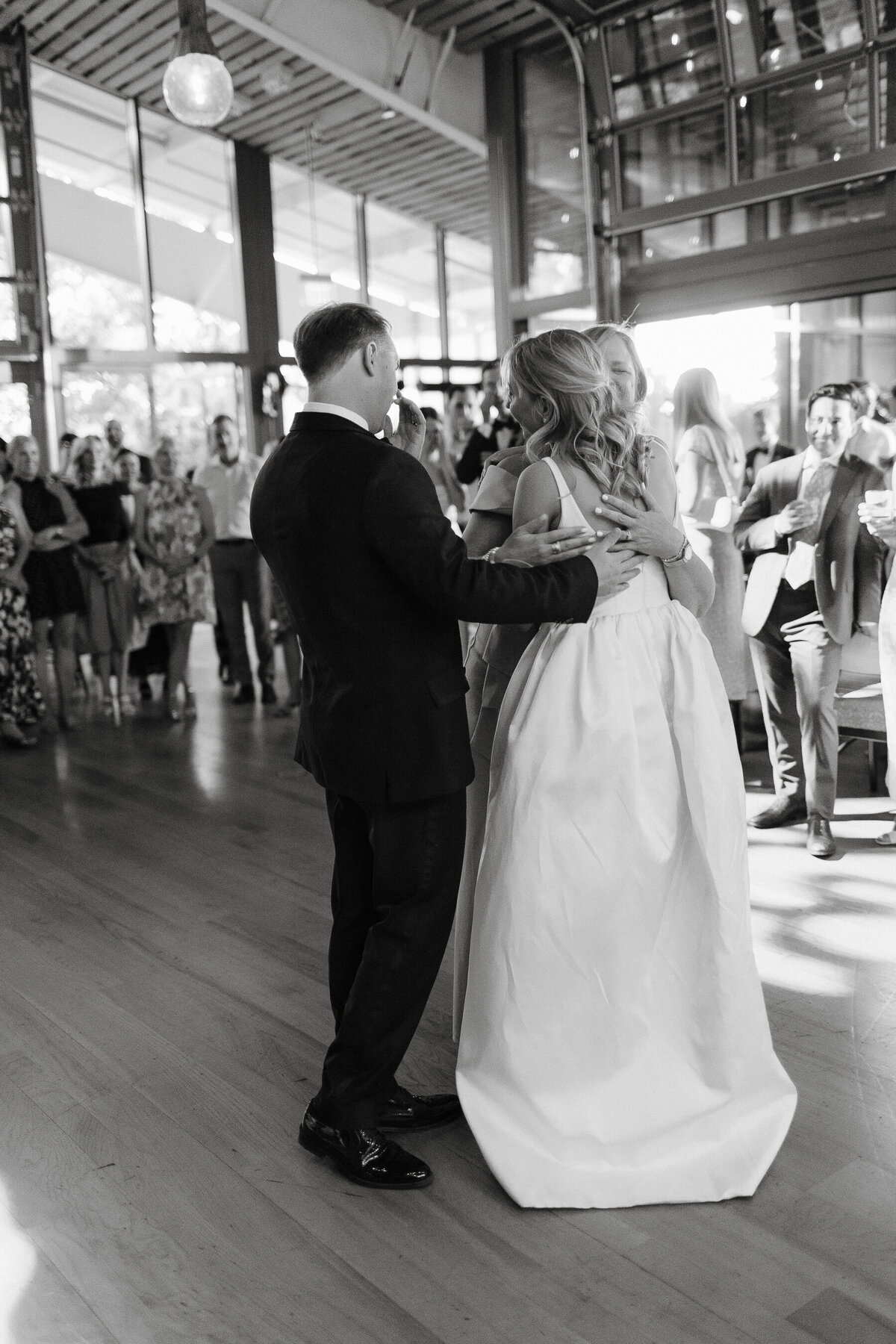 1075_gretchen_gause_photo_healdsburg_wedding_Arista_Winery_Little_Saint_2024-
