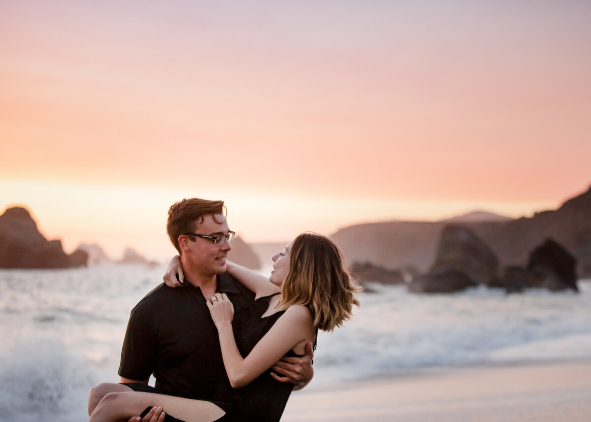 07312021_Chris+KaylaElopement_BodegaBayCA_AnjaJensenPhotography_132