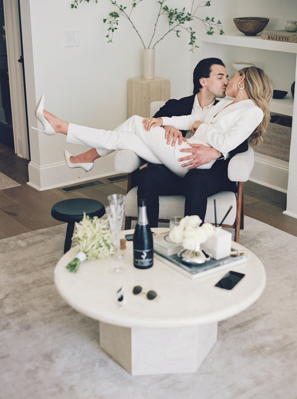 minimalist-chic-wedding-elopement36