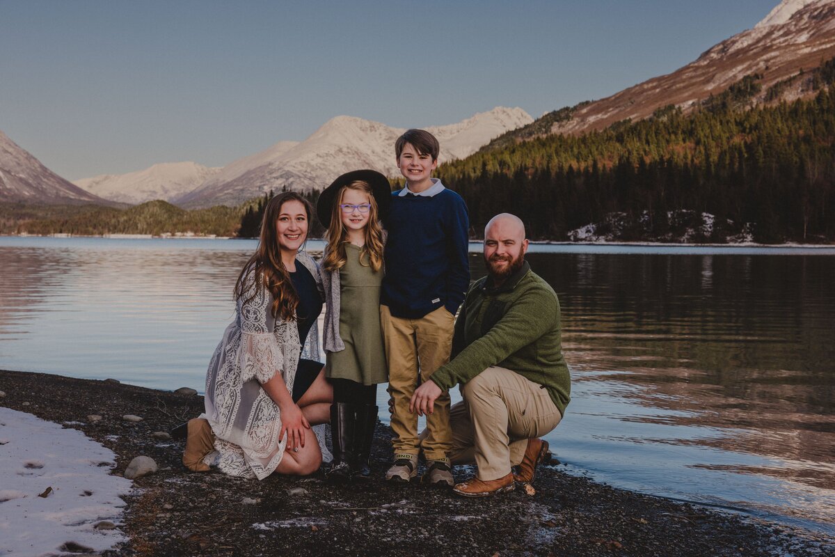 94AlaskaSyverson FamilyMoose Pass