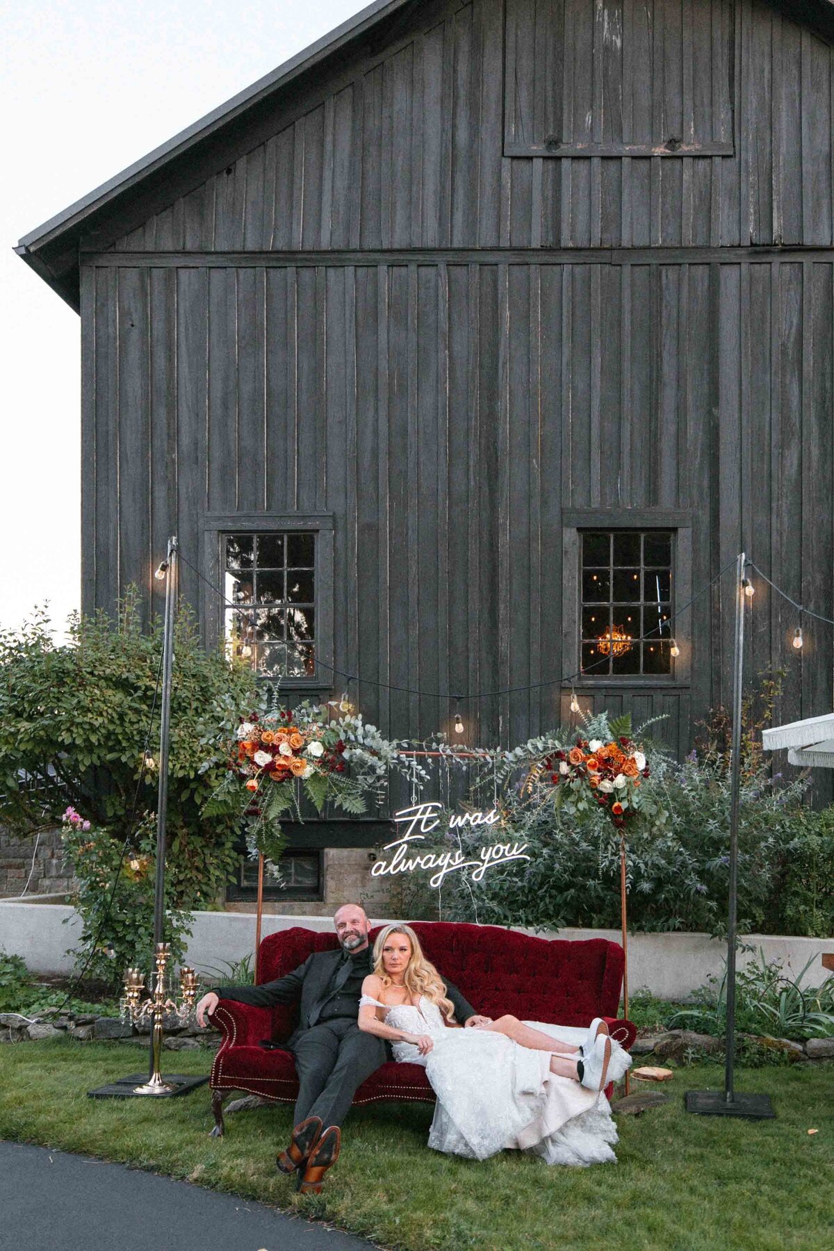 barn-kestrel-wedding-west-linn-oregon-16