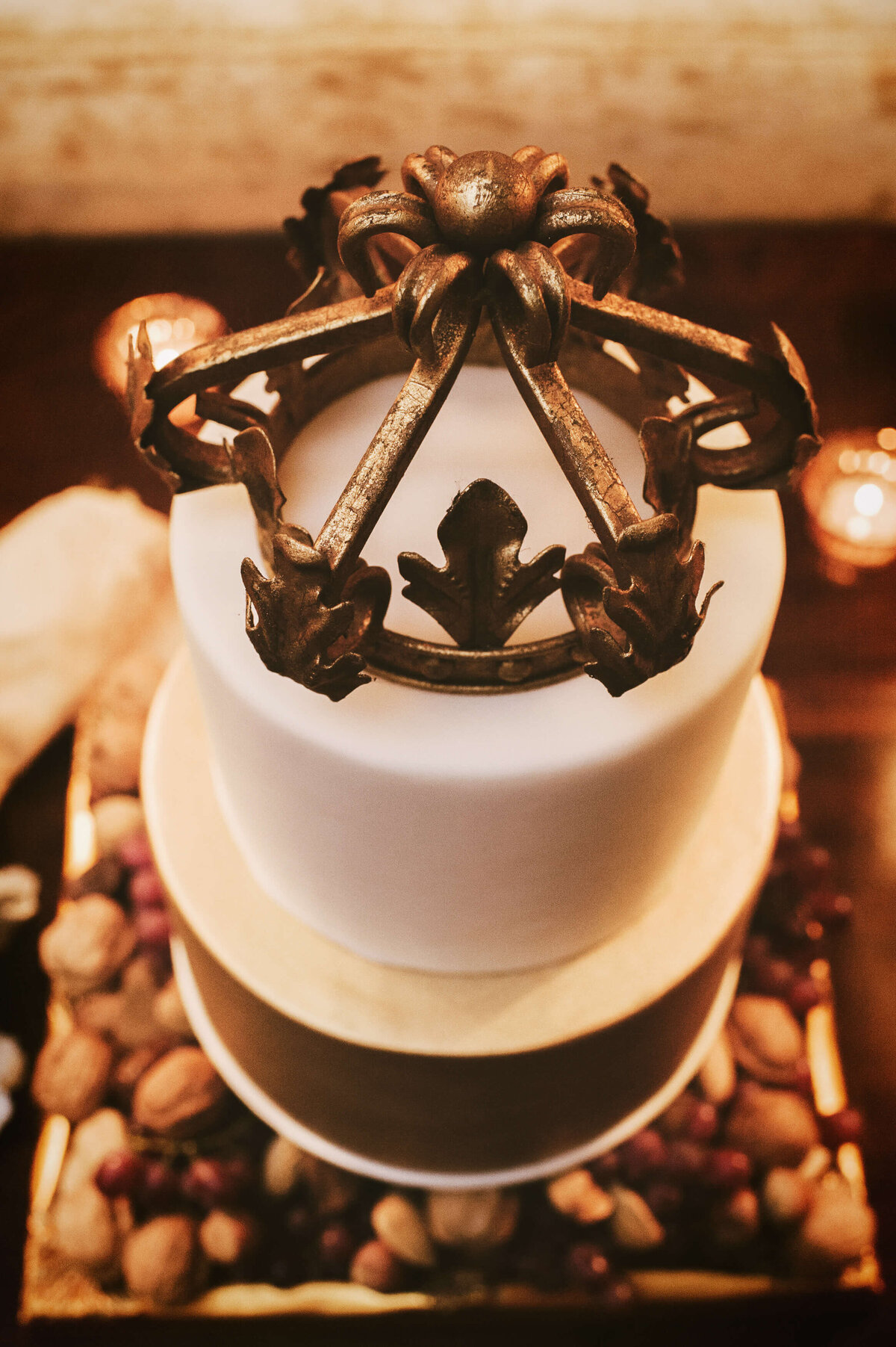 crown on cake (1)