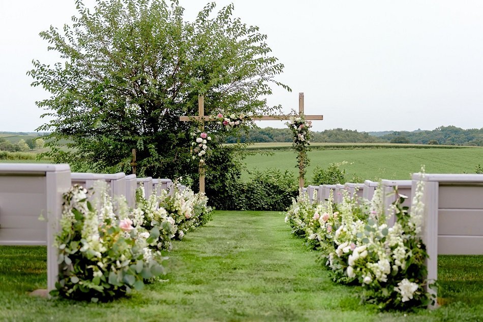 aisle flowers