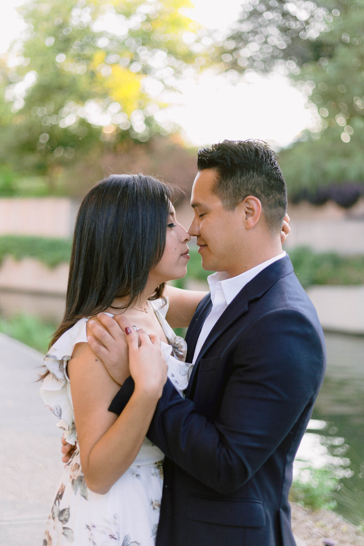 Texas-San-Antonio-Austin-Houston-Wedding-Photographer-Engagement-AR-Pearl-Brewery_0007