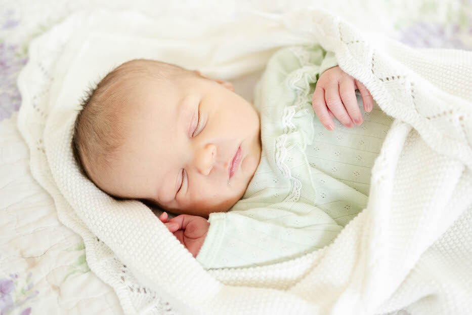 motherhood lifestyle photographer