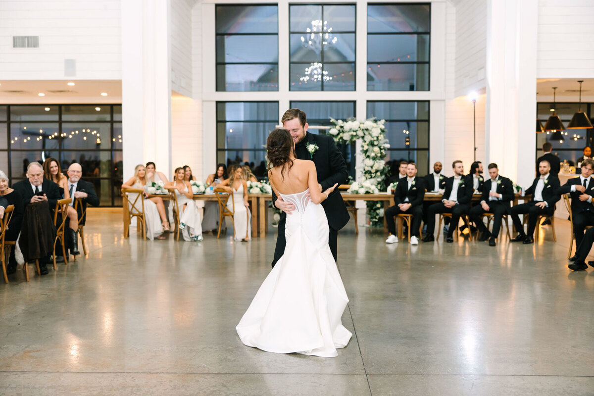 Sydney-and-Carsen-Luxury-wedding-in-Dallas-Texas-Bella-Vista-Wedding-Planning-036