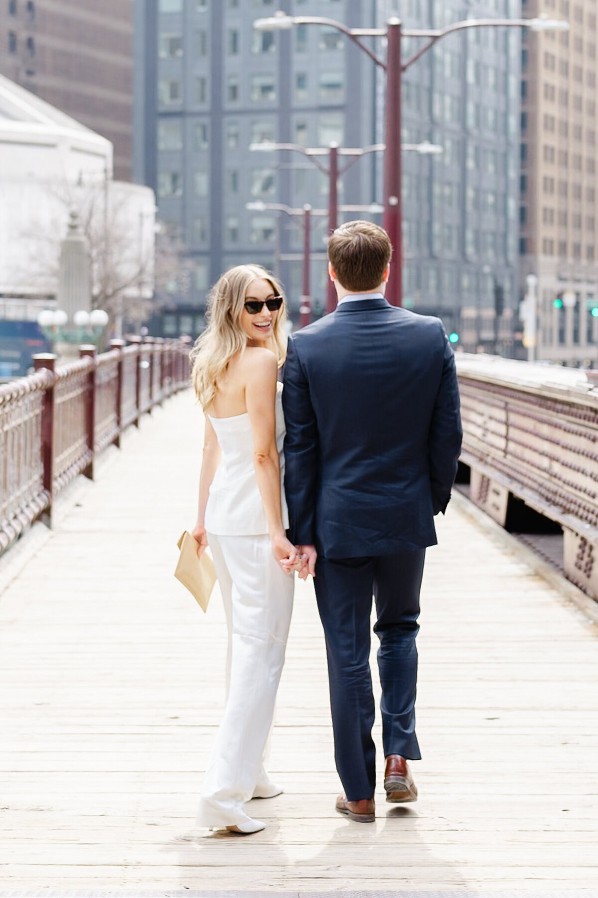 bridge-chicago-engagement-session-photo