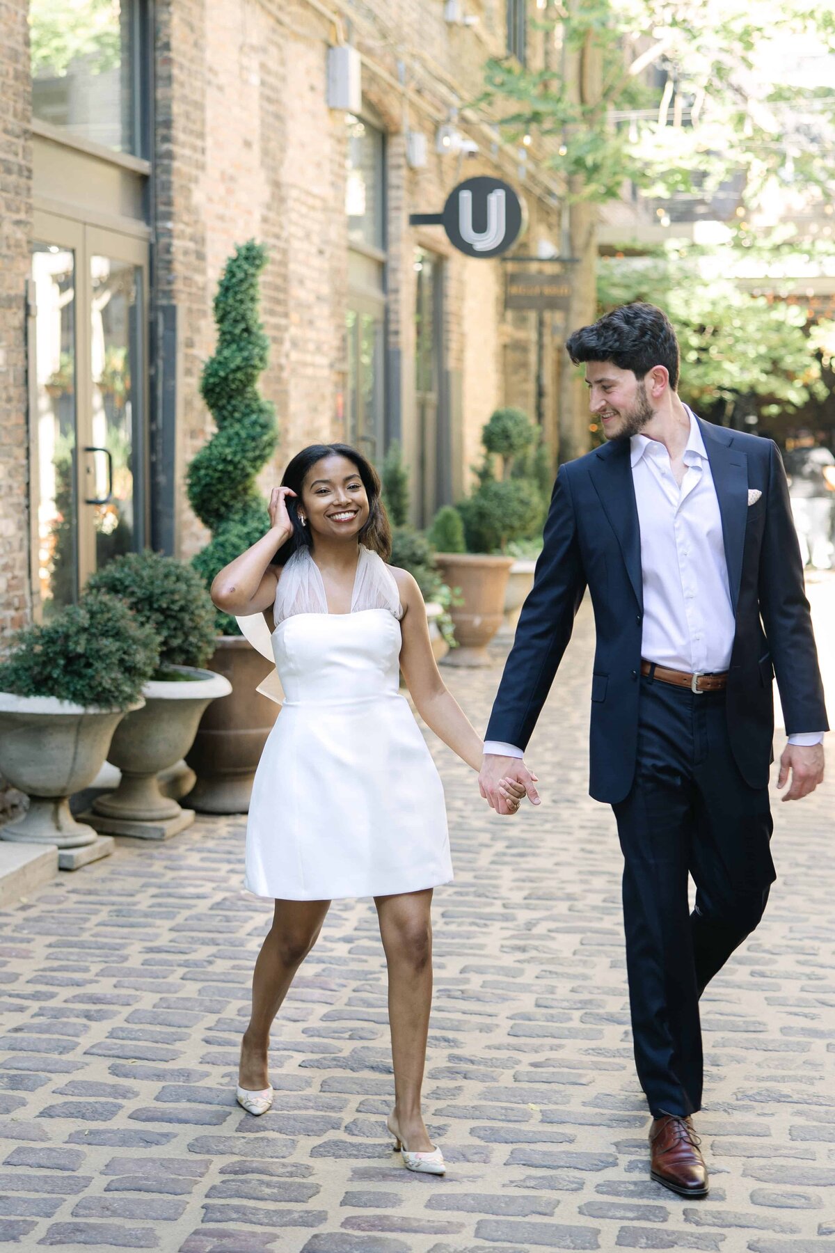 I-D_Gin Alley Chicago Engagement_IMG_2013
