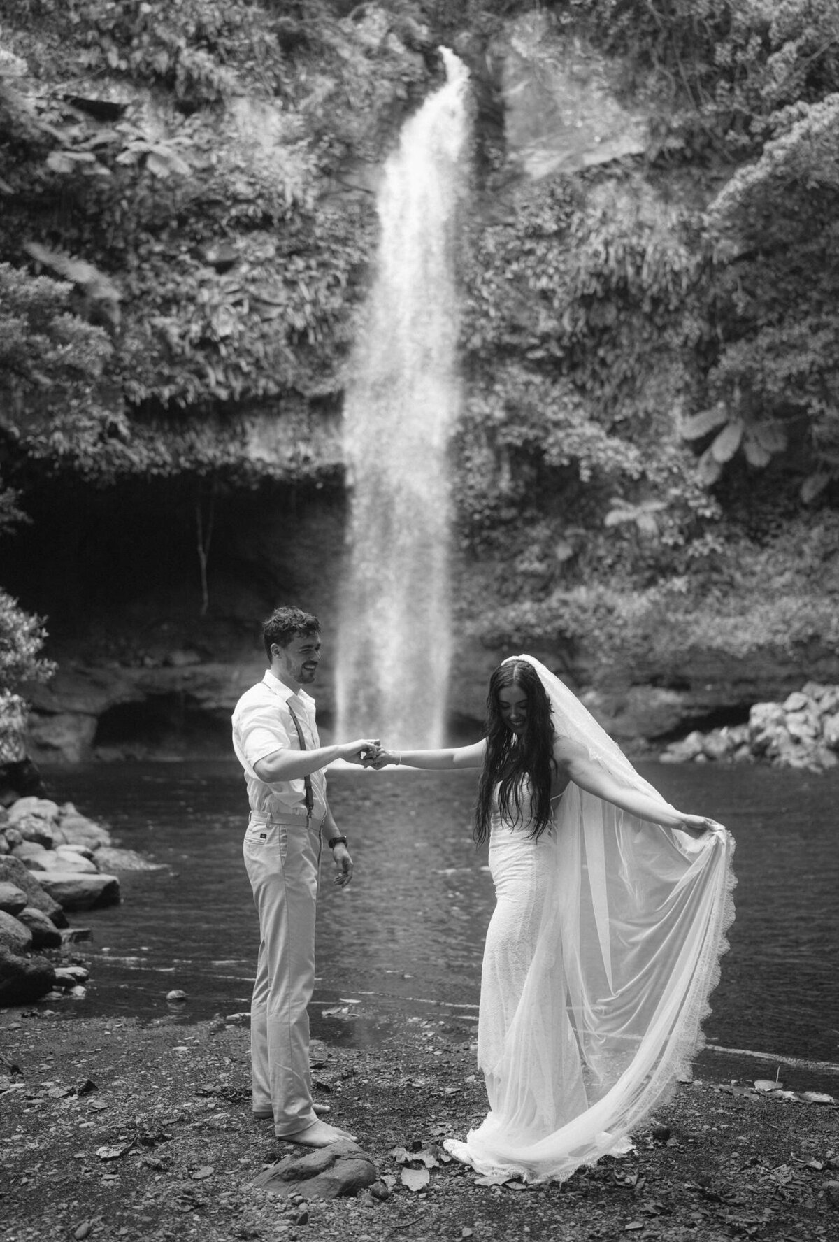 the_chaffins_destination_elopement_photography_multi-location_multi-country_adventure_weddings90