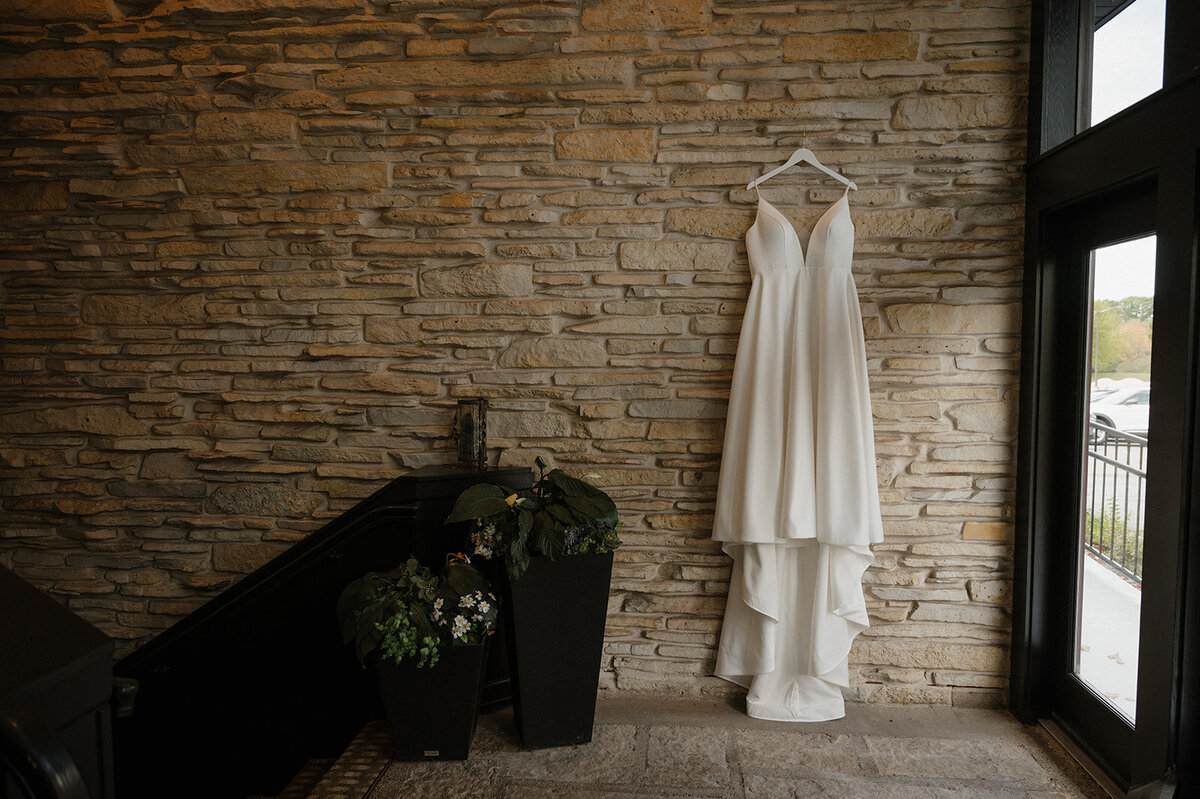 wedding dress photo details