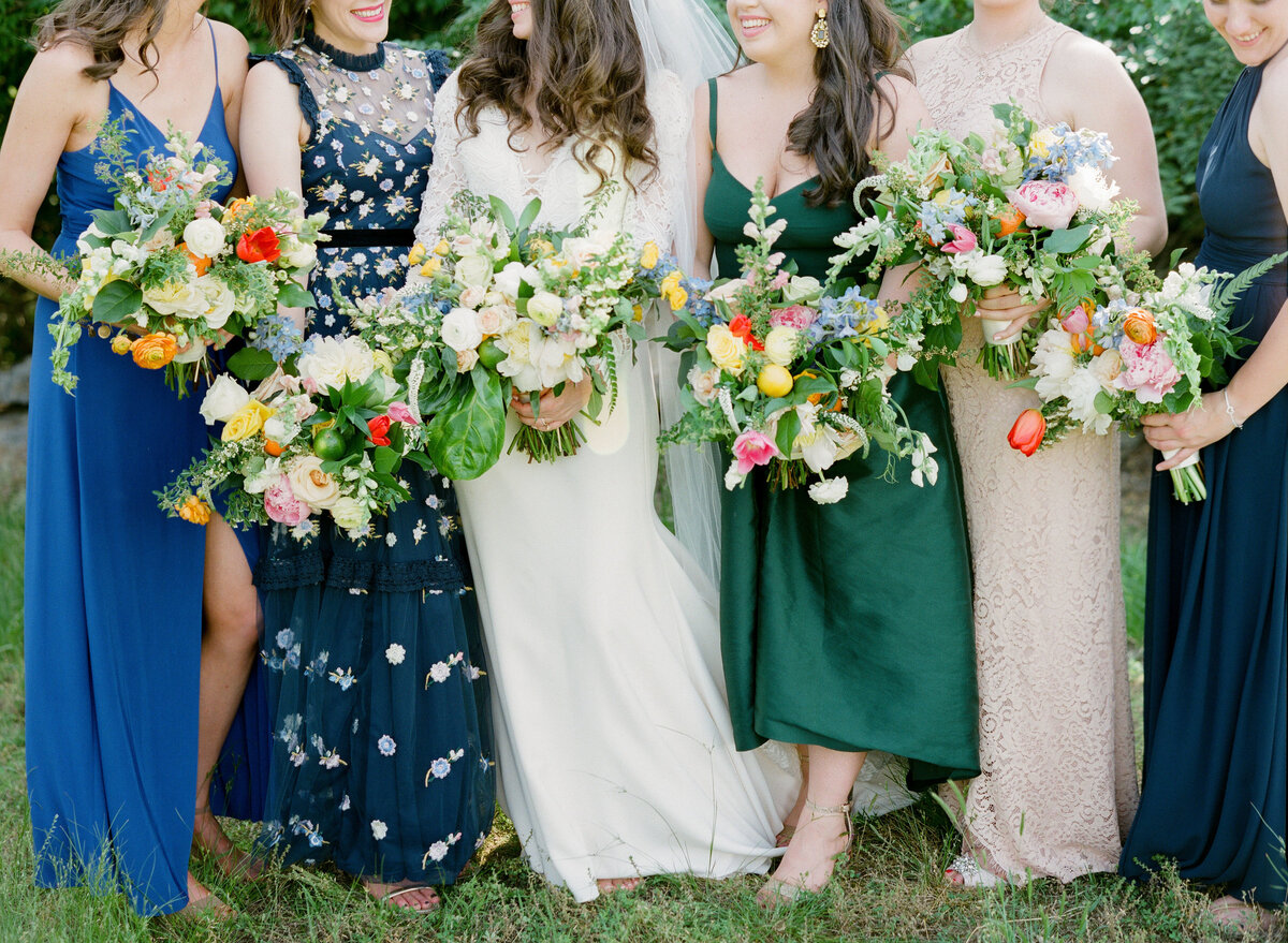 outdoor bridesmaid photo