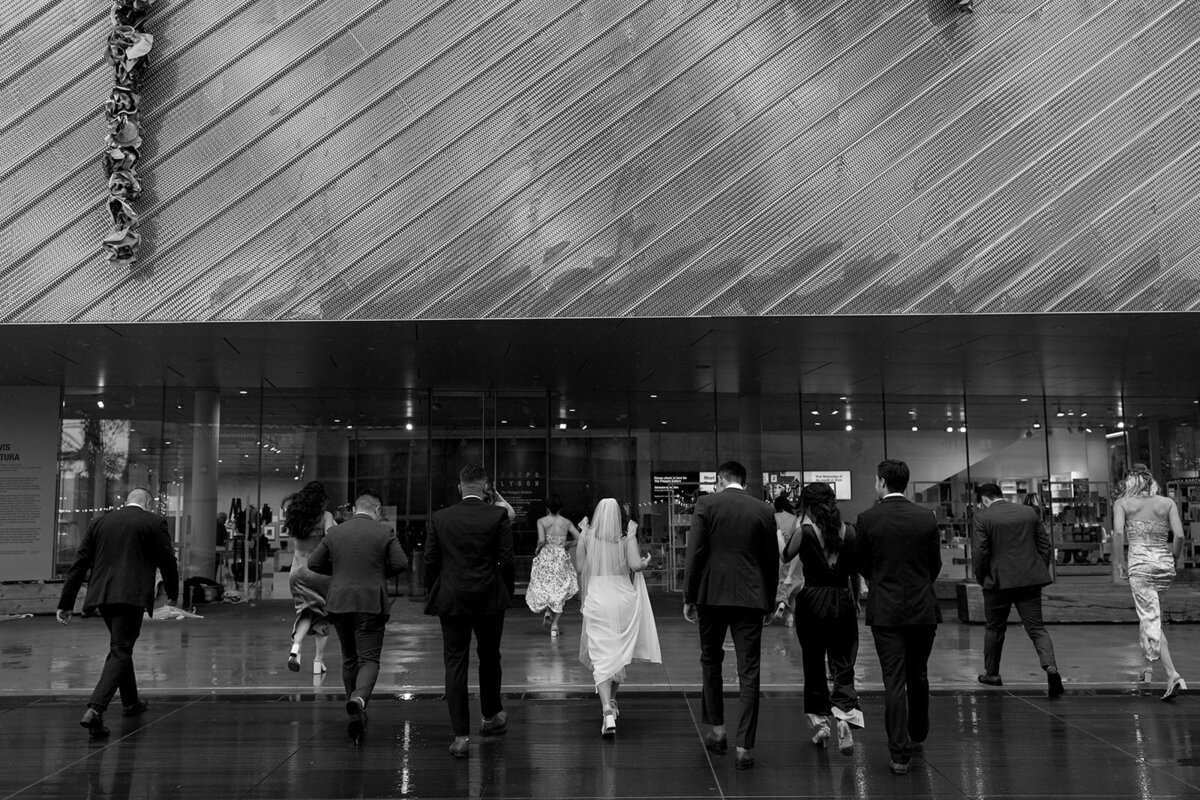 editorial-wedding-at-polygon-gallery-vancouver-thegodards.jpg 