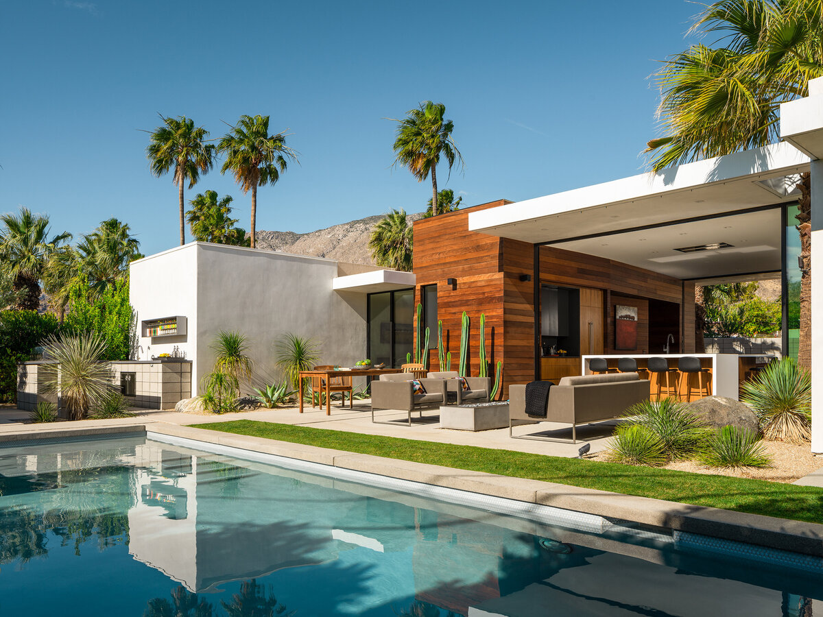 Custom high end residential project in Palm Springs designed by Los Angeles architect