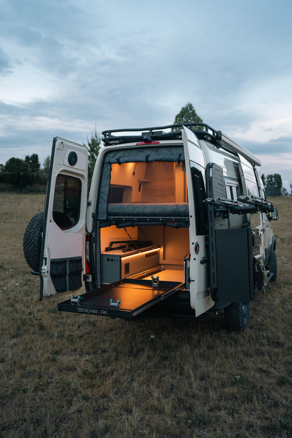 4_ViaViator_BenchmarkVehiclesViaViator_BenchmarkVehicles_DSC5468