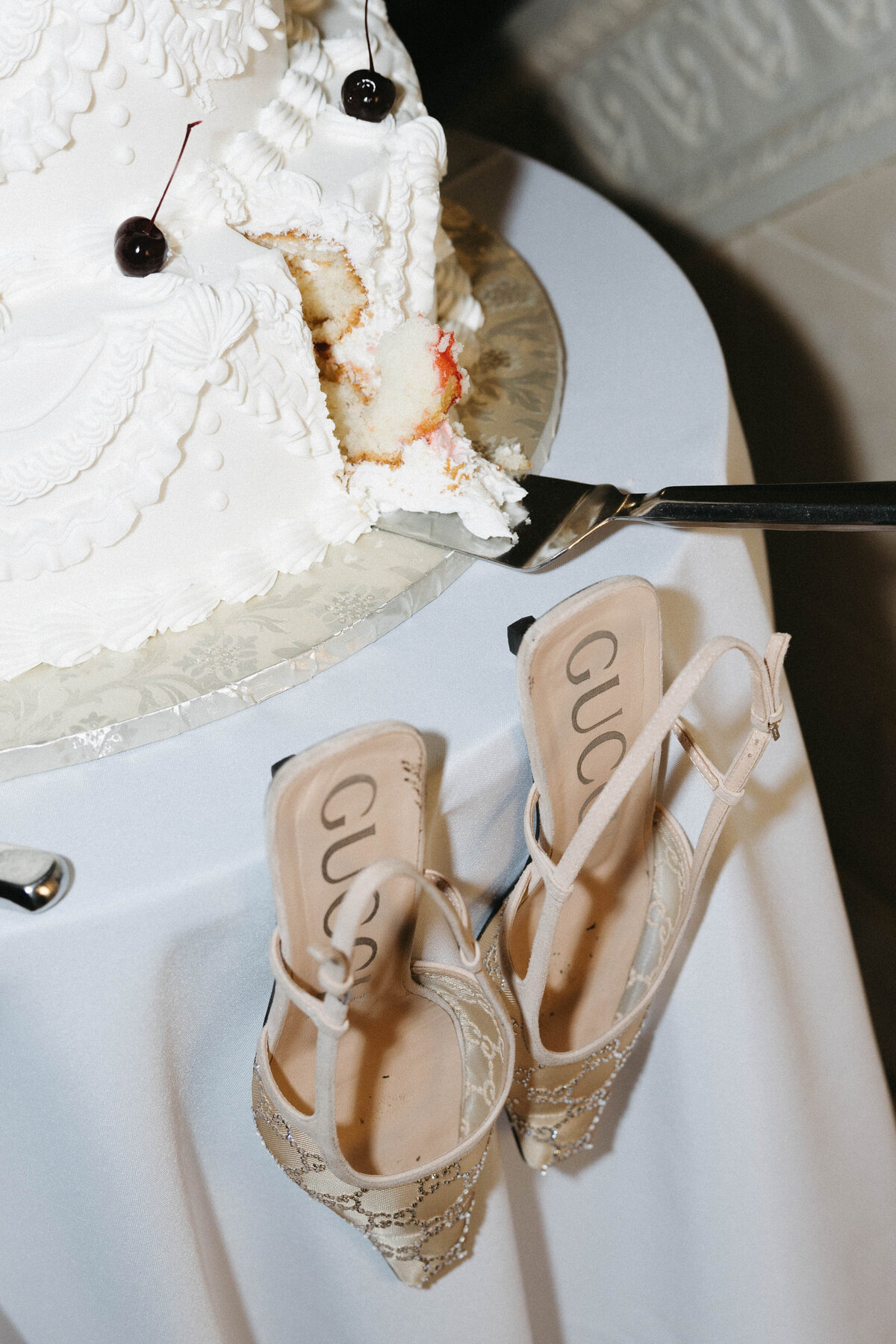 luxury mansion wedding